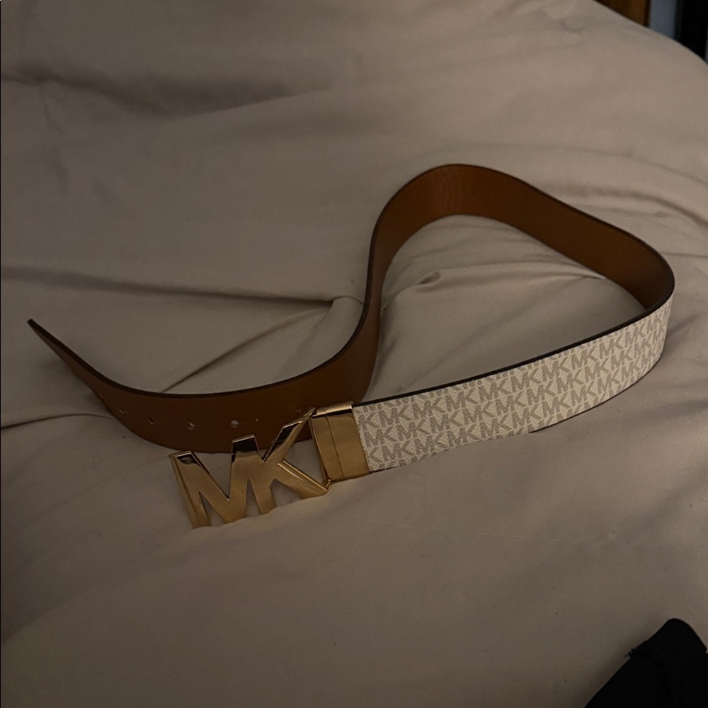 Michael Kors Cream and Gold Logo Belt